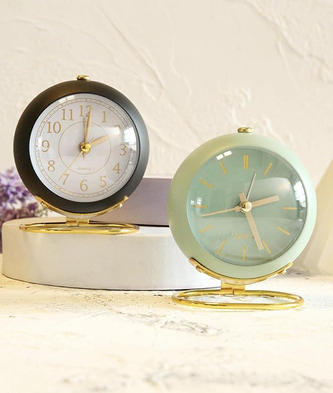 SHISEDECO Small Tableclocks Classic Non-Ticking Tabletop Alarm Clock with Night Light, Battery Operated Deskclock with HD Glass for Living Room Bedroom Bedside Indoor Decor (RN- Green)