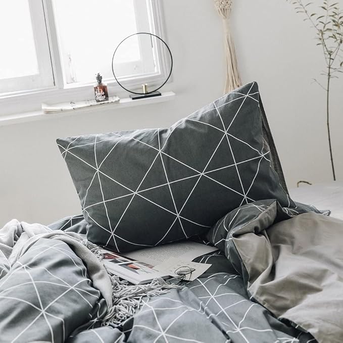 Grey Plaid Comforter Set King Geometric Plaid Bedding Comforter Set 3 Pieces Plaid Grid Comforter with 2 Pillowcases Fluffy Soft Checkered Pattern Comforter Set for All Season King Size Bed Set