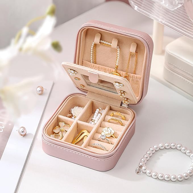 MODENGKONGJIAN Travel Jewelry Case for Women Fashion, Ring Necklace Earring Jewelry Holder Organizer Box, Small Portable Jewellery Storage, Christmas Gifts Initial F
