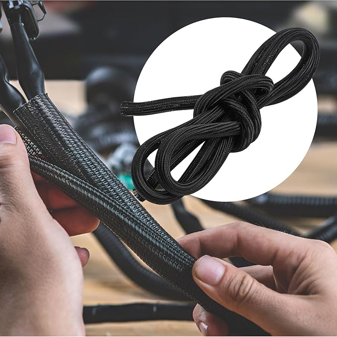 Adaptable Cable Management Sleeve for Comprehensive Protection Against Wear and Biting