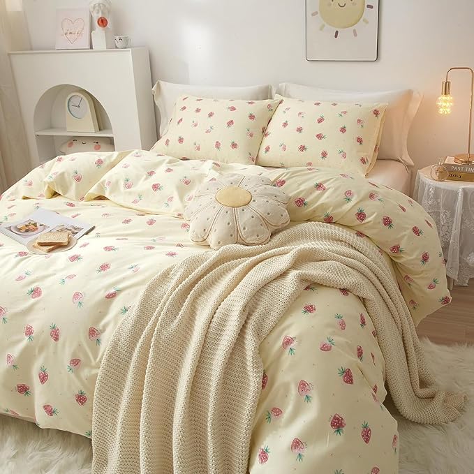 HighBuy Girls Strawberry Comforter Set Twin XL Soft Comforter for Kids Teens Cute Fruit Bedding Comforter Kawaii Bedding Set Toddler Comforters Flurry 3 Piece with 2 Pillowcases for Children Twin XL