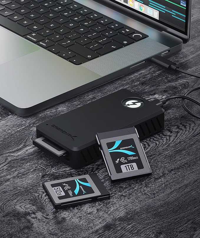 SABRENT Thunderbolt 3 & USB 3 Type C to CFexpress Card Reader (CR-T3CF)