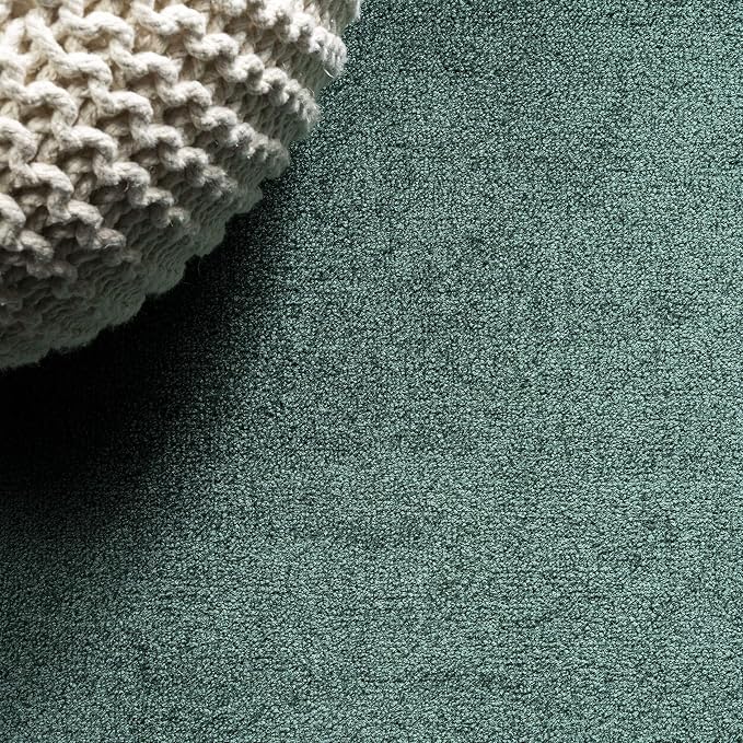 JONATHAN Y Haze Solid Low-Pile Emerald Indoor Area Rug 12x15, Coastal,Bohemian,Minimalist,Classic, Easy-Cleaning for Living Room,Bedroom,Kitchen,Pet Friendly,Non-Shedding (SEU100L-15)
