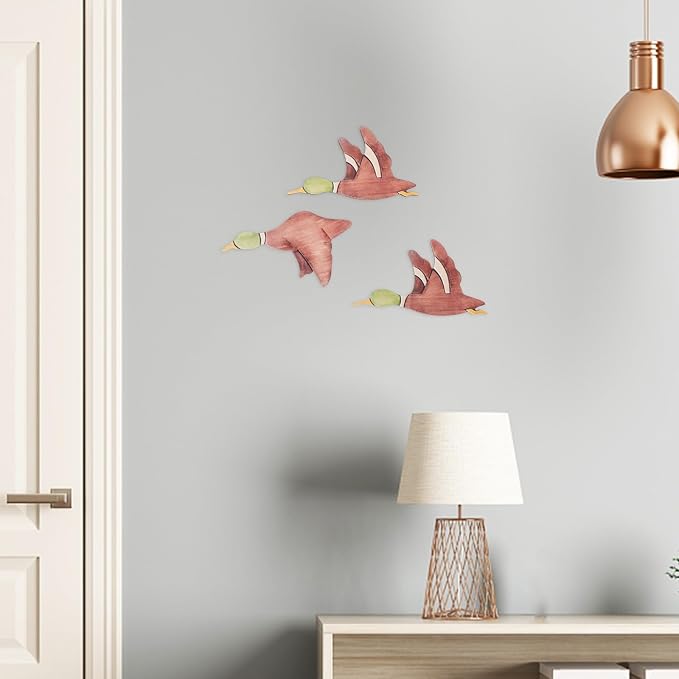 ULTECHNOVO 3pcs Wooden Flying Bird Wall Decor Set Rustic Bird Sculpture Wall Hanging for Living Room Home Decoration