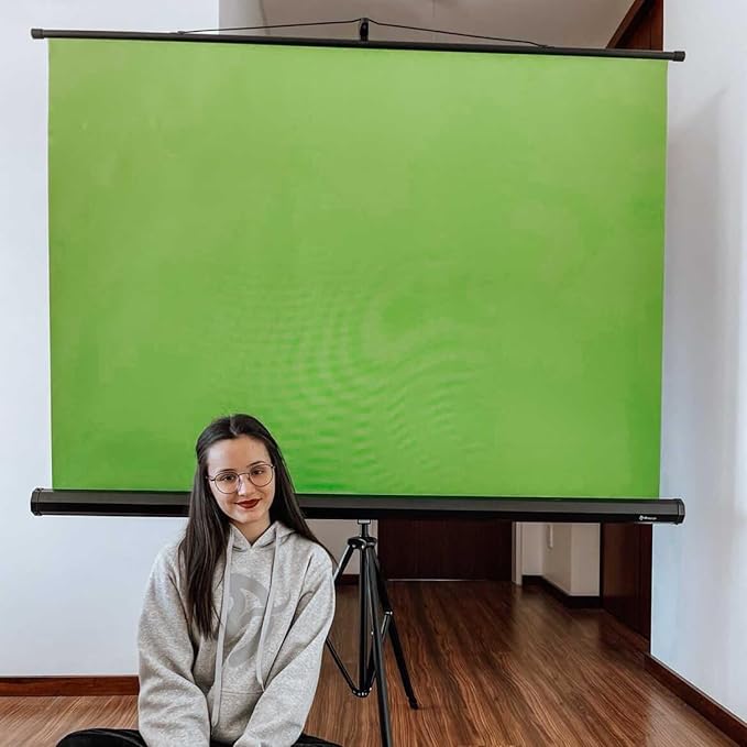Arozzi Ultrawide Green Screen 63" x 62" Portable Collapsible Wrinkle-Resistant Chromakey Greenscreen Background for Photography and Video Collapsible