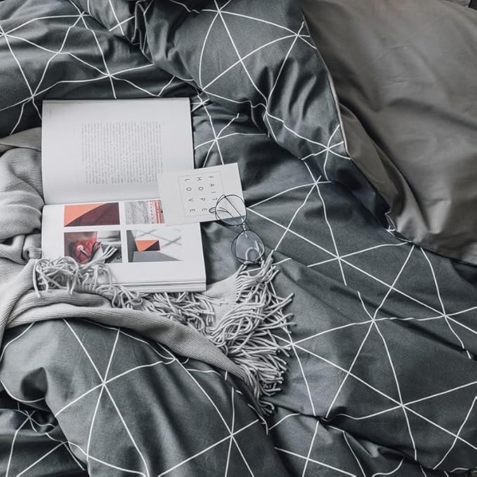 LifeTB Grey Plaid Comforter Set Full Size Geometric Plaid Bedding Comforter Set 3 Pieces Plaid Grid Comforter with 2 Pillowcases Fluffy Soft Checkered Pattern Comforter Set for All Season Full Size