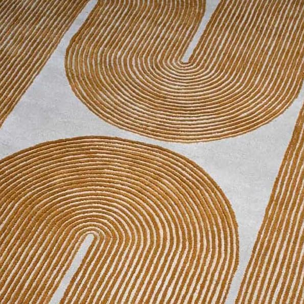 Modern Handmade Wool Area Rug, Abstract Curved Line Geometric Carpet for Living Room Bedroom, Contemporary Tufted Indoor Rug with Soft Pile and Cotton Backing (Gold, 8' x 10')