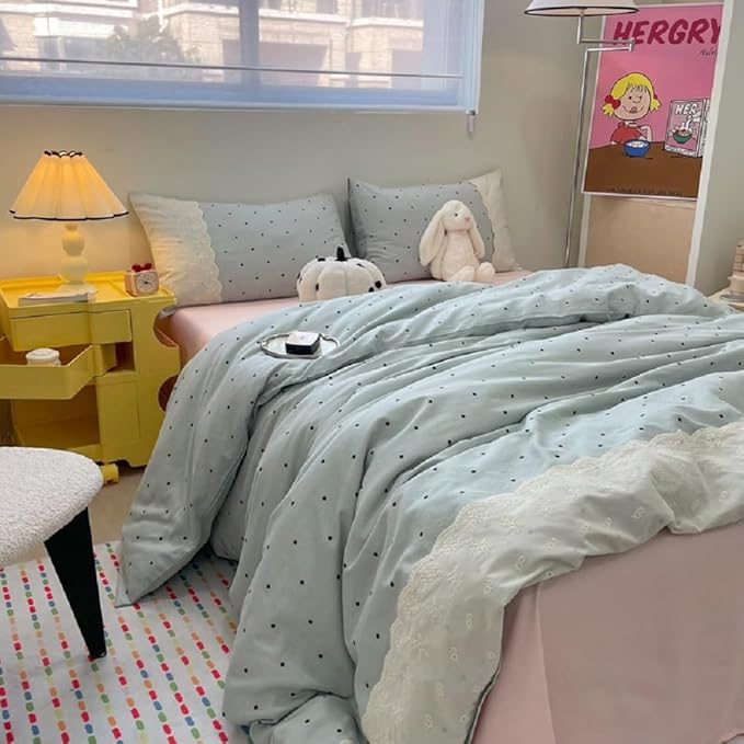 LifeTB Polka Dots Comforter Set King Aesthetic Princess Style Lace Comforter with 2 Pillowcases Fluffy Soft Cute Black Dots Bedding Set Lightweight Romantic Lace Design Reversible Bed Comforter Set