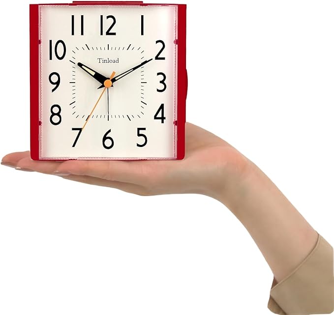 4.7" Vintage Retro Analog Alarm Clock, Super Silent Non Ticking Clock with Night Light, Snooze, Battery Operated, Simply Design, for Living Room, Bedroom, Bedside, Desk, Gift Clock