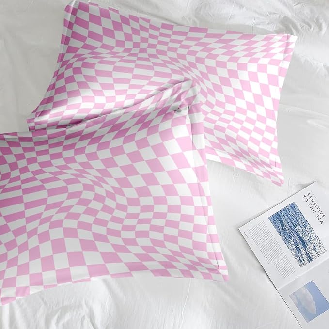 Comforter Set King Size, Pink White Geometric Checkerboard 7 Pcs Bedding for Kids and Adults, Chess Checkered Bedding Sets with Fitted Sheet 2 Pillowcase & 2 Sham for Bedroom Bed Decor