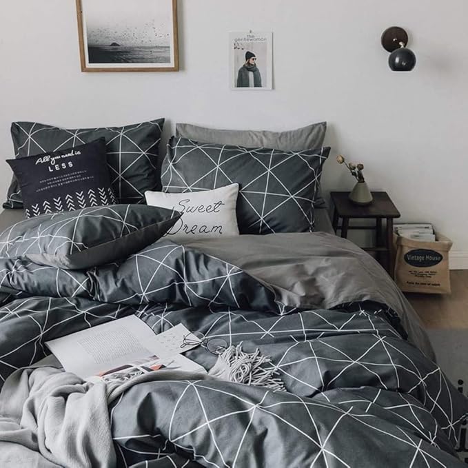 LifeTB Grey Plaid Comforter Set Queen Geometric Plaid Bedding Comforter Set 3 Pieces Plaid Grid Comforter with 2 Pillowcases Fluffy Soft Checkered Pattern Comforter Set for All Season Queen Size