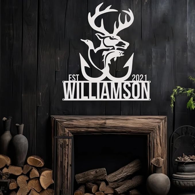 Personalized Deer Hunting Metal Sign, Rustic Antler Wall Art, Black Home Cabin Plaque, Outdoor Christmas Decorations,Custom Wildlife Gift for Men, Hunters and Nature Enthusiasts