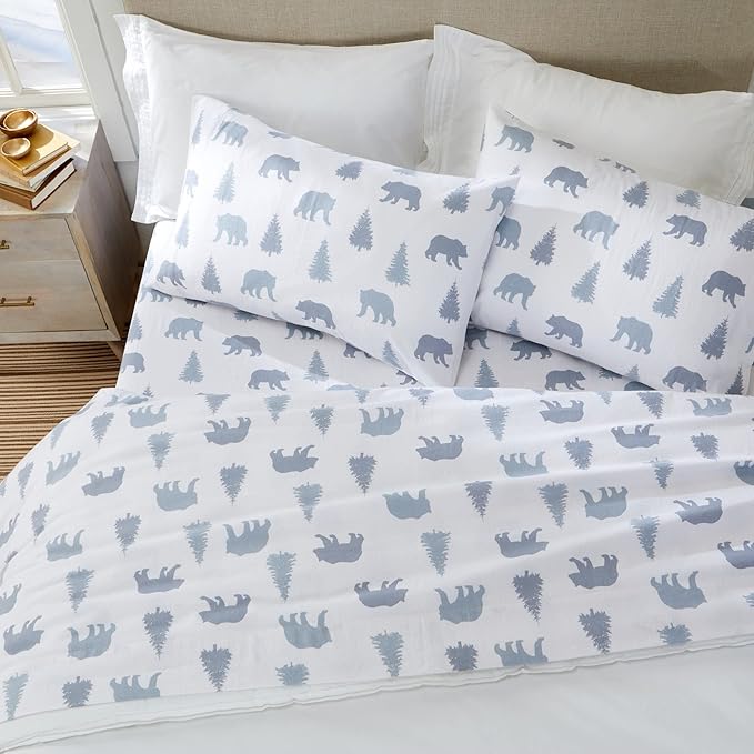 Market & Place 100% Turkish Cotton Flannel Sheet Set | 3 Piece Deep Pocket Novelty Cozy Winter Bed Sheets | Double Brushed for Extra Softness & Comfort | Alpine Collection (Twin, Grey Bears)