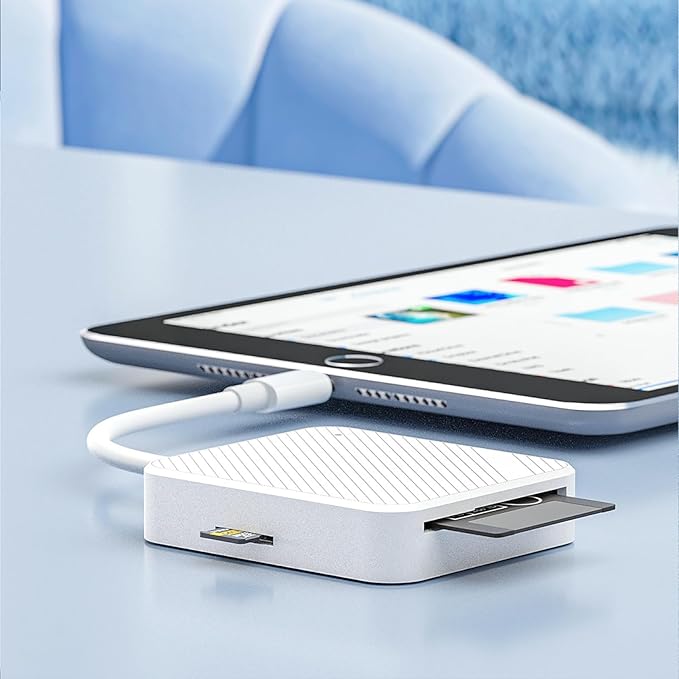 Multi-Slot High-Speed Type-C USB-C Memory Card Reader Smart Media M2 SD SM XD 4-in-1 Adapter Hub Multi-Card Reader Accessory