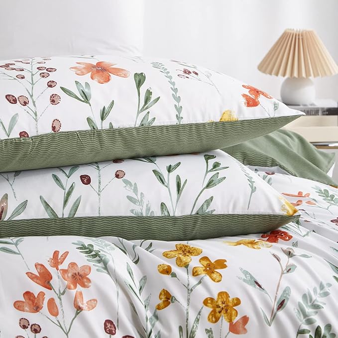 Nayoroom White Floral Duvet Cover Queen Size Green Botanical Leaf Yellow Flowers Printed Reversible Striped Bedding Set 3 Pieces Soft Microfiber Garden Style Comforter Cover with Zipper Ties