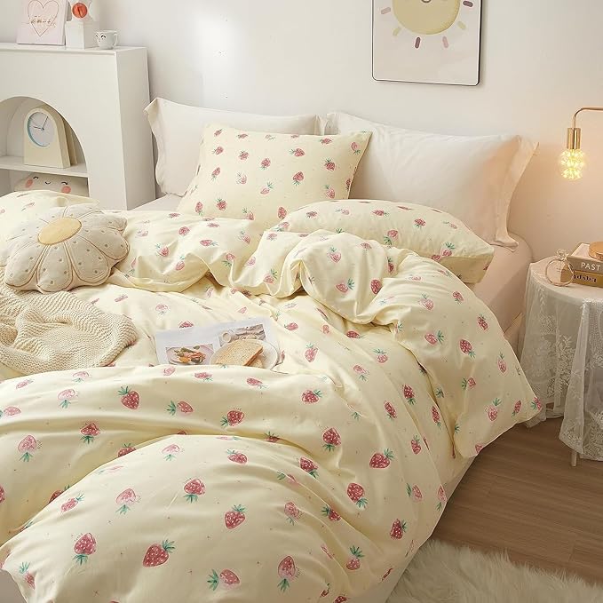 HighBuy Girls Strawberry Comforter Set Twin XL Soft Comforter for Kids Teens Cute Fruit Bedding Comforter Kawaii Bedding Set Toddler Comforters Flurry 3 Piece with 2 Pillowcases for Children Twin XL