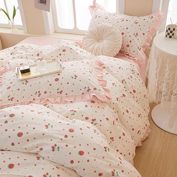 LifeTB Ruffle Pink Strawberry Duvet Cover King 100% Cotton Floral Lace Duvet Cover Cute Floral Bedding Set Kawaii Strawberry Ruffle Comforter Cover Romantic Princess Bedding Cover with 2 Pillowcases