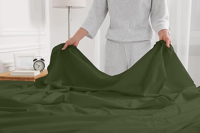 RUVANTI 100% Cotton California King Sheet Sets, 4 Pieces, Soft & Breathable Percale Weave Bedding, Deep Pocket 14", Hotel Standard, Crisp Cool Feel & Durable, Perfect Dyed Sheets, Chive