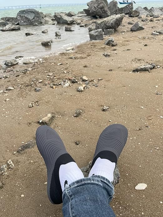 Hayeabi Ultra-Comfort Lightweight House Slippers Unisex Adult Indoor/Outdoor Around The House Home Shoes for Women Men