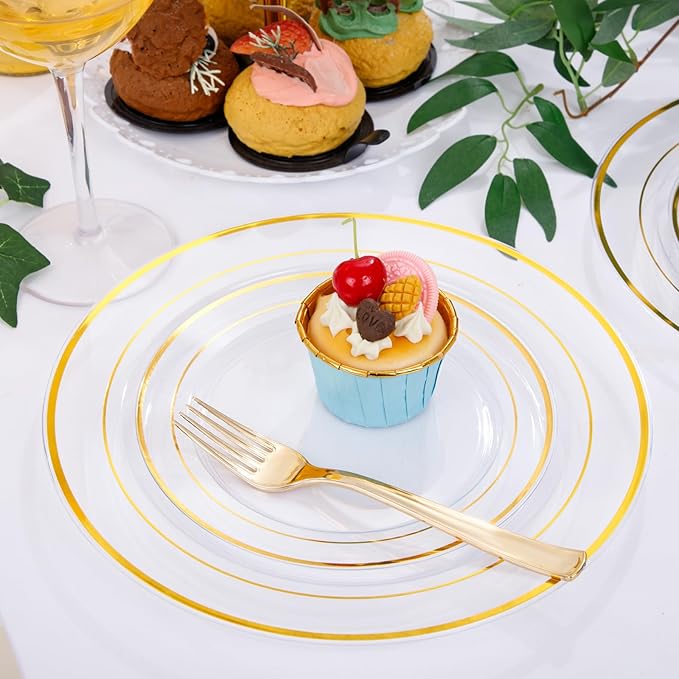 DaYammi 210PCS Clear Gold Plastic Dinnerware Set Christmas Plates Disposable Fancy Platos for Party Include: 30 Dinner Plates, 30 Dessert Plates, 30 Pre Rolled Napkins with Gold Silverware, 30 Cups
