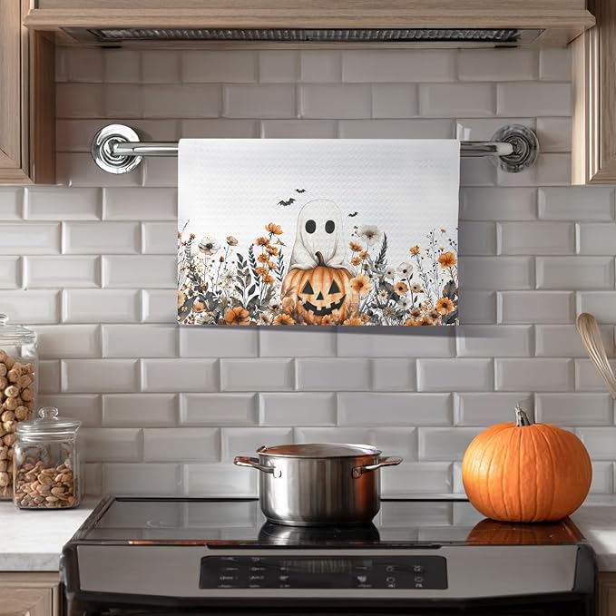 Halloween Ghost Pumpkin Kitchen Towels, Fall Floral Halloween Dish Tea Towels for Kitchen Decor, Rustic Autumn Wildflower Botanical Decorative Hand Towel for Bathroom, 16x24 Inches