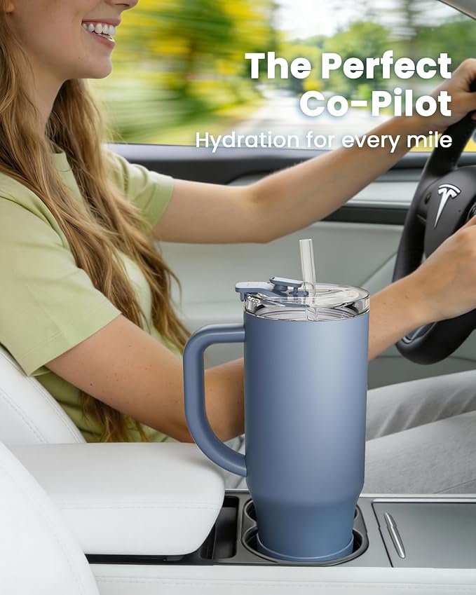 Renoj Tumbler with Handle 100% Leak Proof Insulated Water Bottle for Iced Coffee & Hot Drinks - Fits Car Cup Holder, Ideal Gift, 2 Straws & Silicone Boot BPA-Free - SnapShift Navy Blue 32 oz