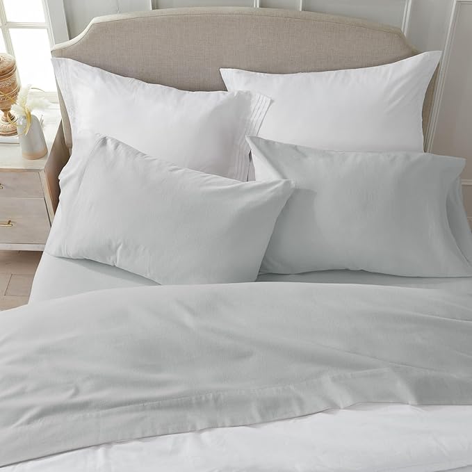Market & Place 100% Cotton King Flannel Sheet Set | 4 Piece Deep Pocket Solid Cozy Winter Bed Sheets | Double Brushed for Extra Softness & Comfort | Chalet Collection (King, Light Grey)