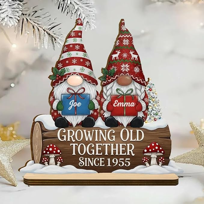 NAZENTI Personalized Growing Old Together Gnome Wooden Plaque for Couples, Custom with Names and Year, Christmas Decorations, Anniversary