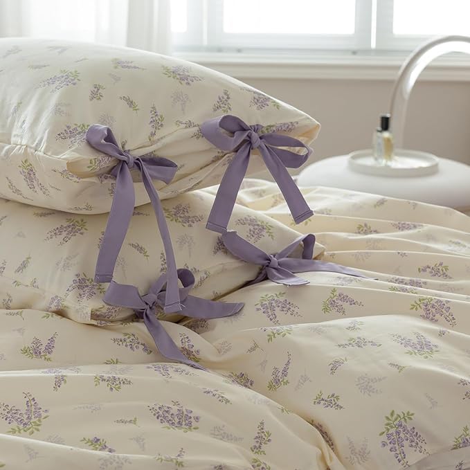 Queen Comforter Set White Purple Floral Bedding Comforter Garden Style Lilac Flower Comforter with 2 Bow Ties Pillowcases Fluffy Girls Floral Bedding Set Vintage Flower Botanical Comforter Set Queen