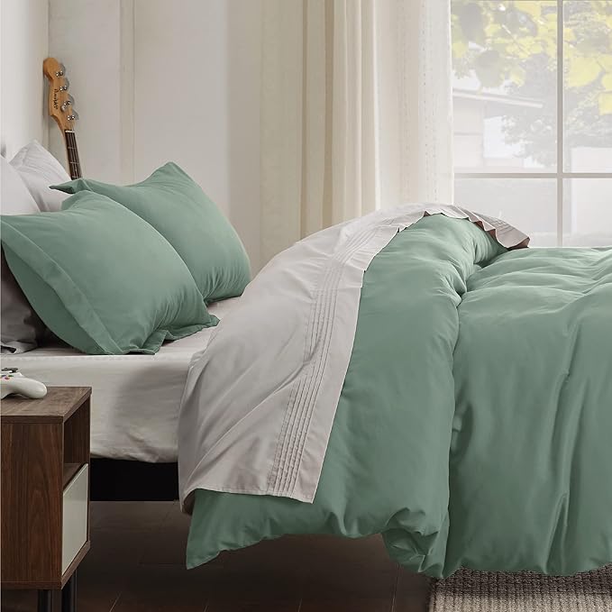 Bedsure Duvet Cover King Size - Soft Double Brushed Bedding Set for Kids & Adults, Zipper Closure, 3 Pieces, Includes 1 Duvet Cover (104"x90") & 2 Pillow Shams, NO Comforter, Sage Green