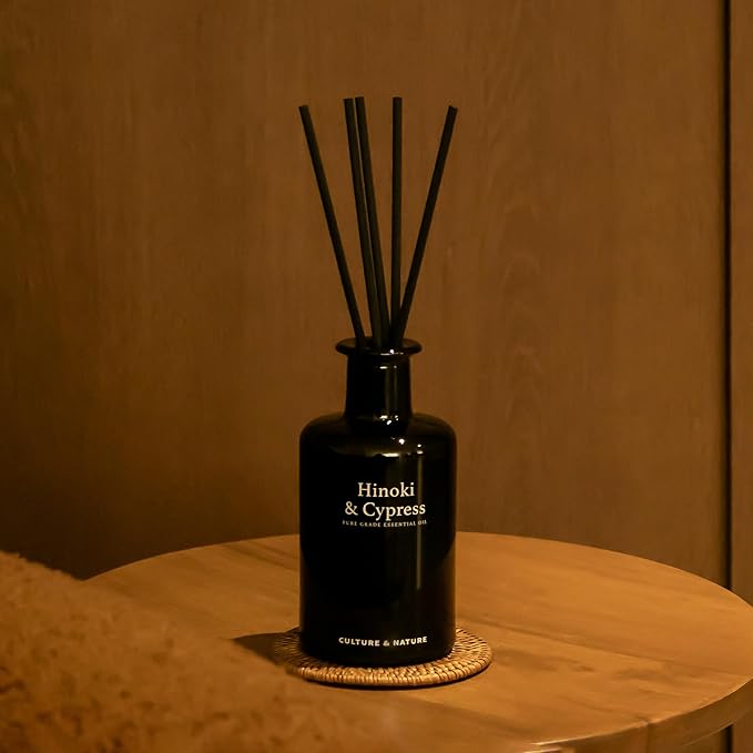 CULTURE & NATURE Pure Grade Essential Oil Diffuser (Hinoki & Cypress)