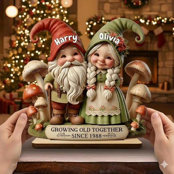 NAZENTI Personalized Gnome Couple Figurine, Growing Old Together Since 1988, Custom Fall, Personalized Family Keepsake, Unique Anniversary for Couple, Custom Gnome Ornament
