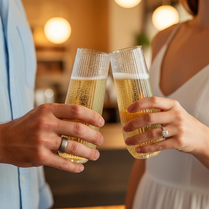 Goodluck 24pack Clear Disposable Champagne Flutes，9oz Stemless Champagne Flutes,Stemless Disposable Clear Plastic Toasting Glasses for Weddings, Birthday Parties, Family Gatherings, Bars etc