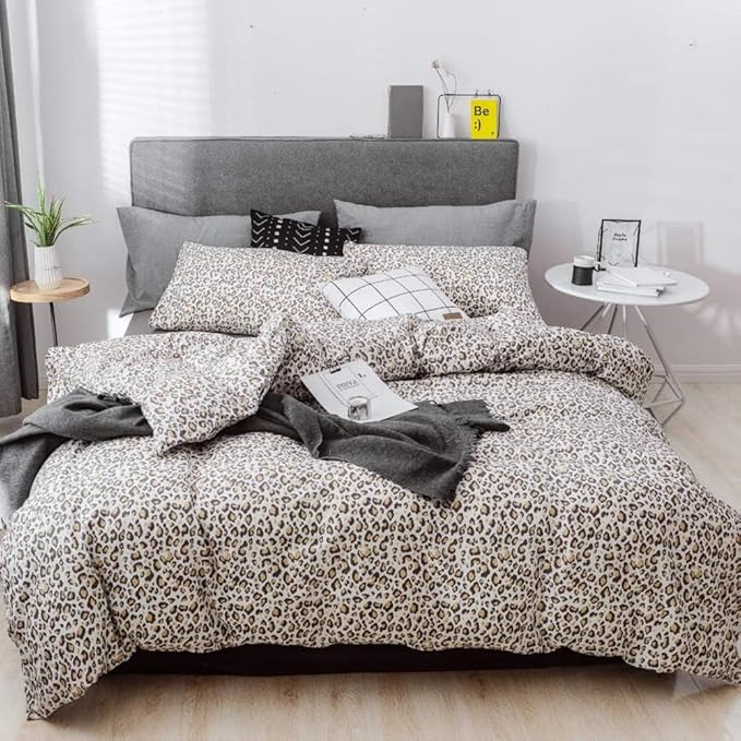 LifeTB Animal Cheetah Print Comforter Set King 3 Pieces Floral Leopard Print Comforter Set 1 King Comforter with 2 Pillowcases Chic Leopard Pattern Bedding