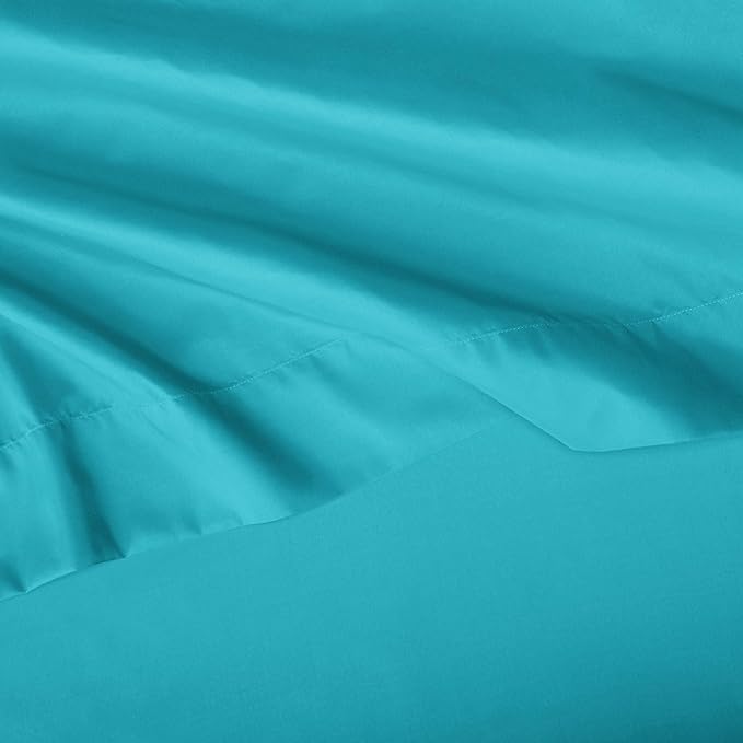 Amazon Basics Kid's Soft Easy-Wash Lightweight Microfiber 3-Piece Sheet Set, Toddler, Bright Aqua, Solid