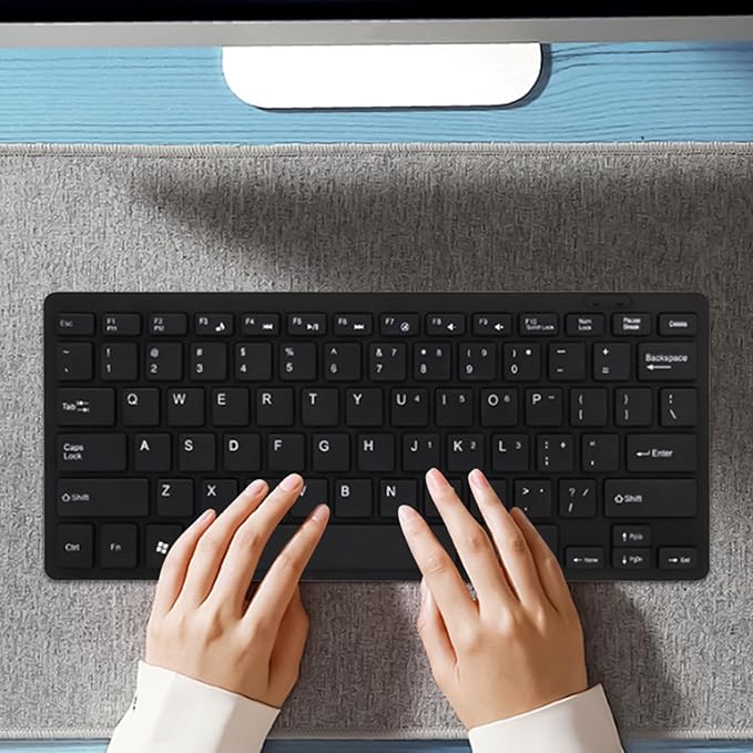Compact Quiet Keyboard for Laptop, USB Lightweight Keypad - Portable Ultra-Slim Typing Device for Laptop Tablet Men Women