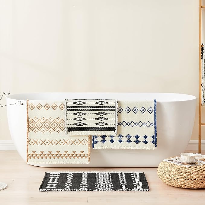 Douceur Boho Bath mat for Bathroom Floor Non Slip, Acrylic Blend Cute Bath Rugs with Tassels, Tribal Ethnic Pattern Farmhouse Bathroom Rugs, 20" x 32", Black