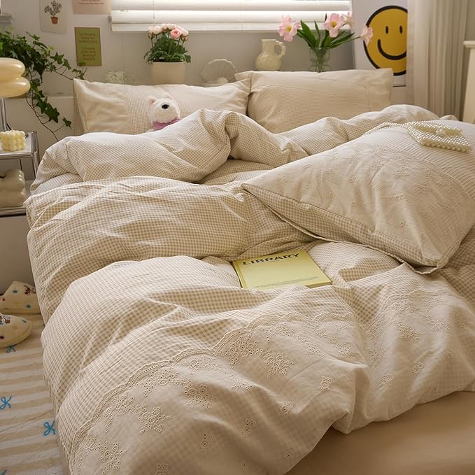 LifeTB Tan Gingham Comforter Set Twin XL Princess Lace Style Vintage Plaid Checkered Comforter with 2 Pillowcases Fluffy Soft Breathable Farmhouse Grid Bedding Set Beige Taupe Plaid Comforter Set