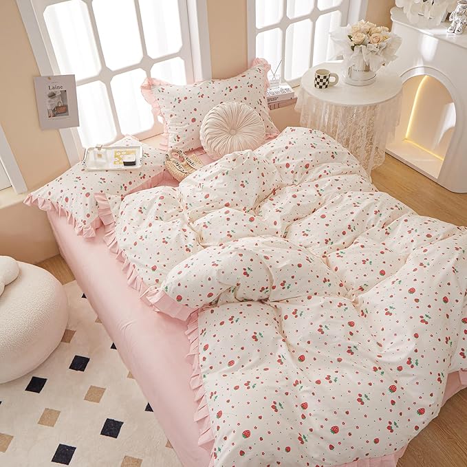 HighBuy Strawberry Comforter Set King Size Pink and White Ruffled Bedding Comforter with 2 Pillowcases Kawaii Reversible Striped Comforter Set Lightweight and Cozy for College Girl