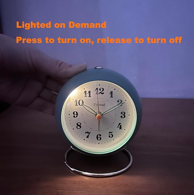 Tinload Analog Alarm Clock, Retro Simple Design Small Desk Clock with Manual Light, Battery Operated, Snooze, for Kids,Bedroom,Travel,Kitchen,Bedside Desktop(Green)
