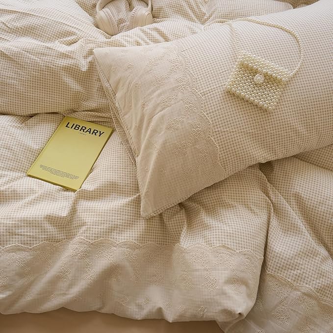 LifeTB Tan Gingham Comforter Set Twin XL Princess Lace Style Vintage Plaid Checkered Comforter with 2 Pillowcases Fluffy Soft Breathable Farmhouse Grid Bedding Set Beige Taupe Plaid Comforter Set