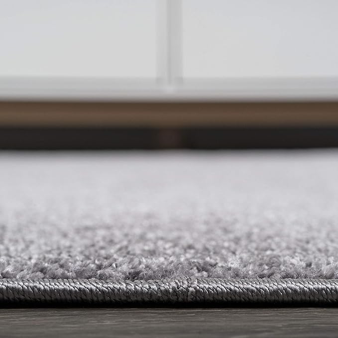 JONATHAN Y Haze Solid Low-Pile Gray Runner Rug 2x8, Coastal,Bohemian,Minimalist,Classic, Easy-Cleaning for Living Room,Bedroom,Kitchen,Pet Friendly,Non-Shedding (SEU100A-28)