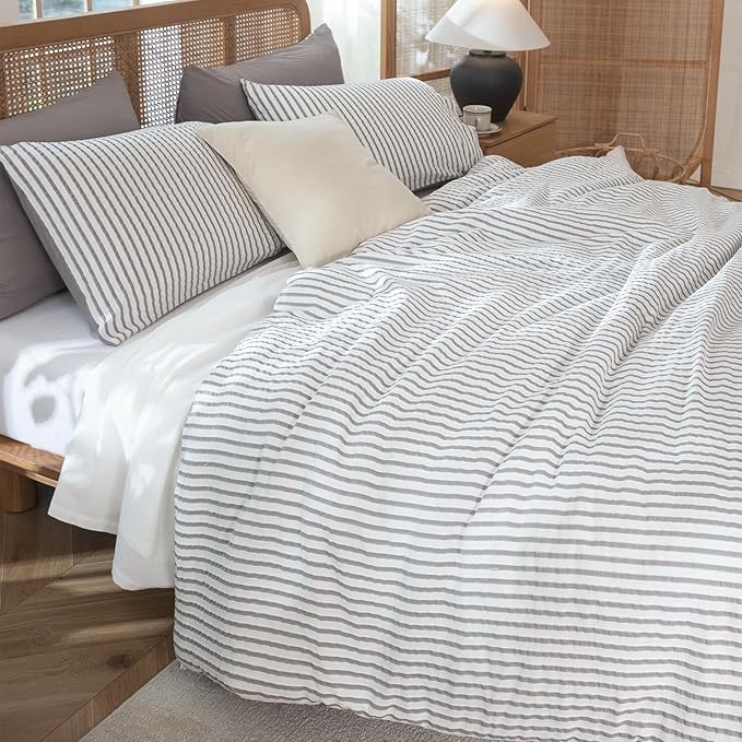 Duvet Cover King Set Striped Washed Microfiber Jacquard 3 Pieces Bedding Set, Grayish Purple Vertical Ticking Stripes Pattern Comforter Cover with Zipper Closure Breathable Durable Soft Comfy