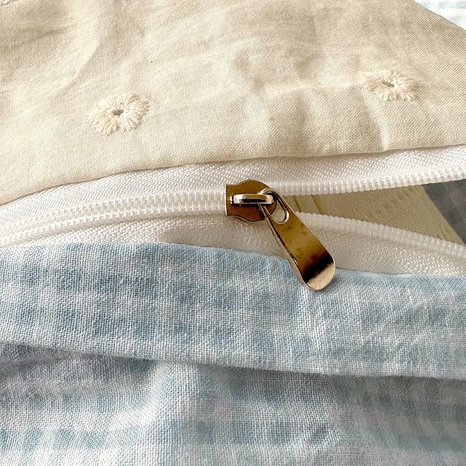 LifeTB Blue Gingham Duvet Cover Queen 3 Pieces Blue Plaid Comforter Cover with Chic White Lace Soft Microfiber Checkered Grid Duvet Cover with 2 Pillowcases Breathable Gingham Plaid Bedding Set