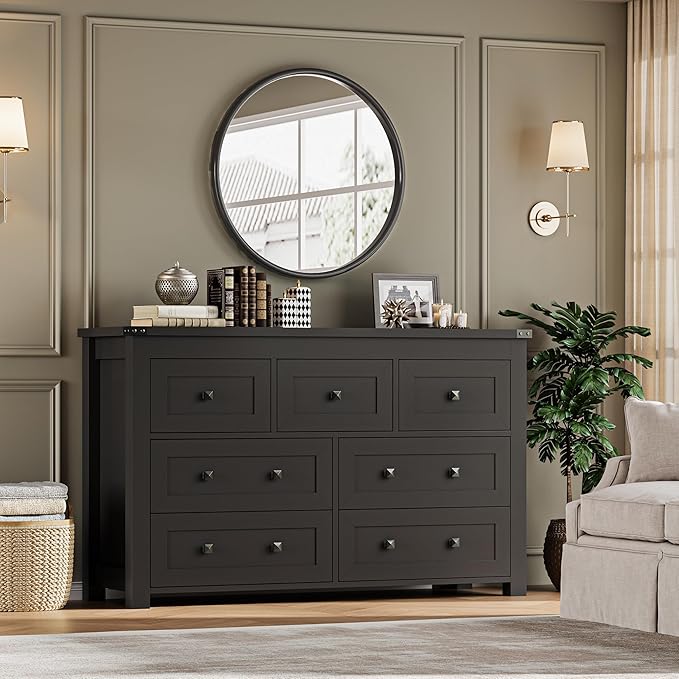 BORNOON 7-Drawer Dresser, Modern Wooden Storage Chest of Drawers, Dresser TV Stand, Wood Drawer Organizer with Metal Handles for Bedroom, Living Room, Hallway