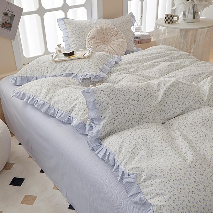 LifeTB Twin XL Comforter Set Blue Floral Bedding Comforter Fluffy Soft Microfiber Cottagecore Bedding Set Floral Ruffle Comforter with 2 Pillowcases Cute Flower Botanical Comforter Set for Teen Girls