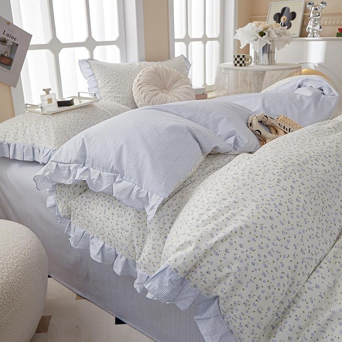 LifeTB Twin XL Comforter Set Blue Floral Bedding Comforter Fluffy Soft Microfiber Cottagecore Bedding Set Floral Ruffle Comforter with 2 Pillowcases Cute Flower Botanical Comforter Set for Teen Girls