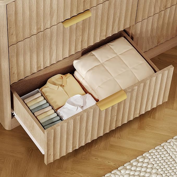 TEENFON Fluted 6 Drawer Dresser for Bedroom, Wide Modern Chest of Drawers with Metal Handle, Curved Profile Design, Wood Closet Clothes Storage Organizer for Bedroom, Living Room, Hallway, Natural