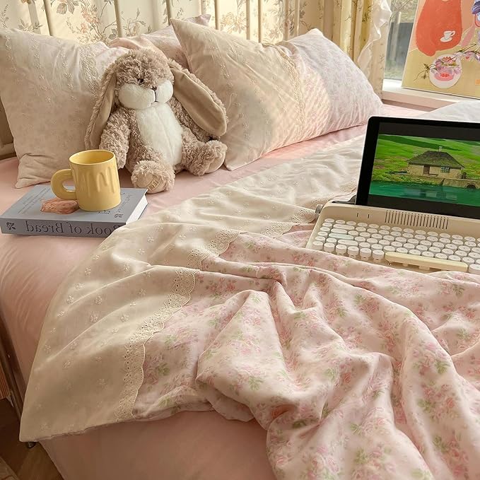 LifeTB Pink Floral Duvet Cover Queen Romantic Lace Bedding Set Garden Style Cottagecore Flower Duvet Cover with Zipper Closure Soft Washed Microfiber Botanical Comforter Cover for Teen Girls