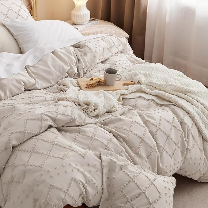Bedsure Boho Cal King Duvet Cover - Beige Breathable & Soft Boho Bedding, Machine Washable Comforter Cover for All Seasons, Includes 1 Duvet Cover 104"x98" with 2 Pillow Shams & Zipper Closure